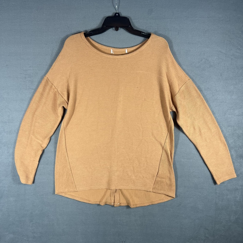 Women's Tan Ribbed Knit Pullover Sweater M Button Back Long Sleeve Casual Top